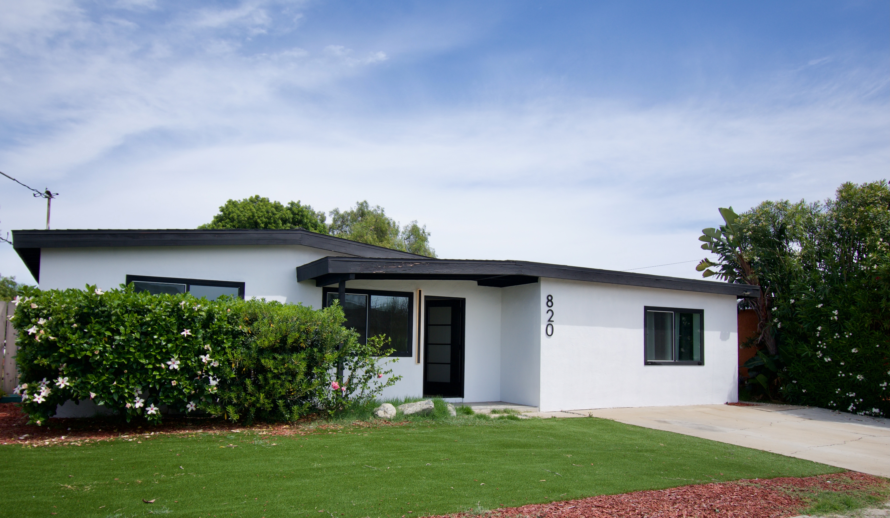 820 Iris Avenue - 1